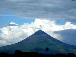 Mt. Mombotombo in Nicaragua. (Photo: U.S. Institute of Peace)