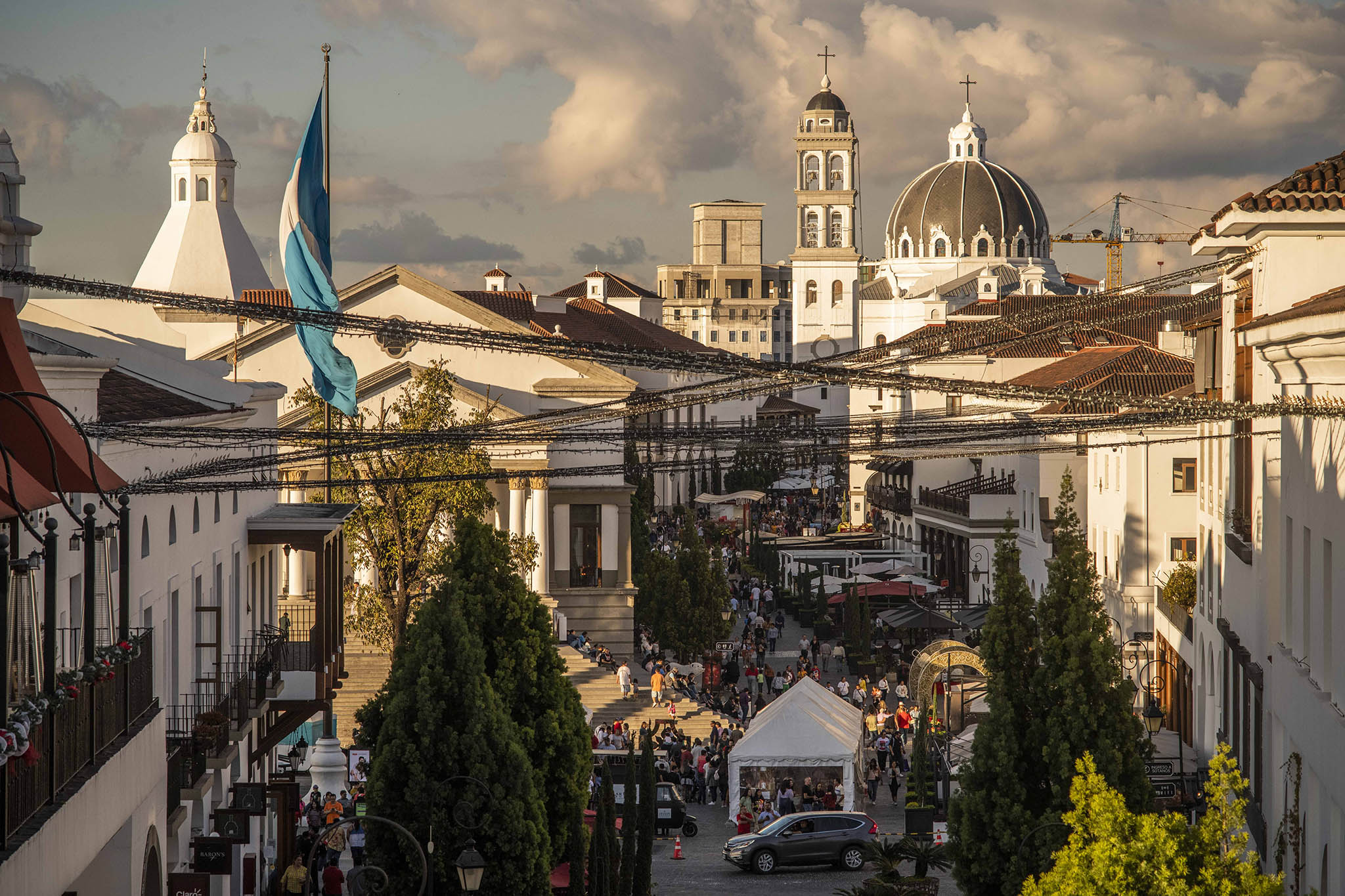 A central area of Cayalá in Guatemala City, Dec. 3, 2023. (Daniele Volpe/The New York Times)