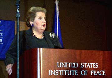 Photo of U.S. Secretary of State Madeleine Albright