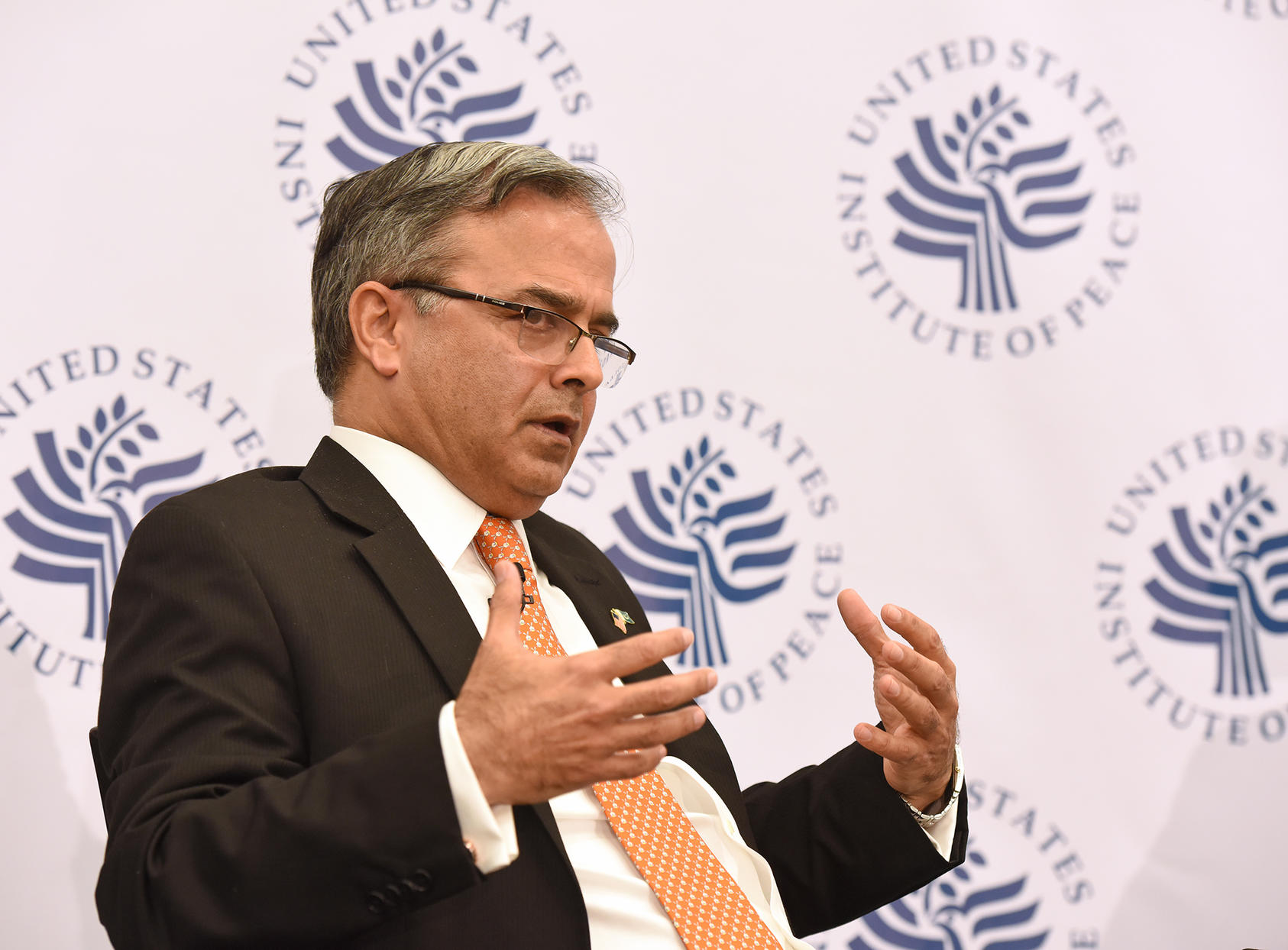 Pakistani Ambassador to U.S. Dr. Asad Majeed Khan discusses Pakistan’s foreign policy priorities at the U.S. Institute of Peace, March 4, 2019. 