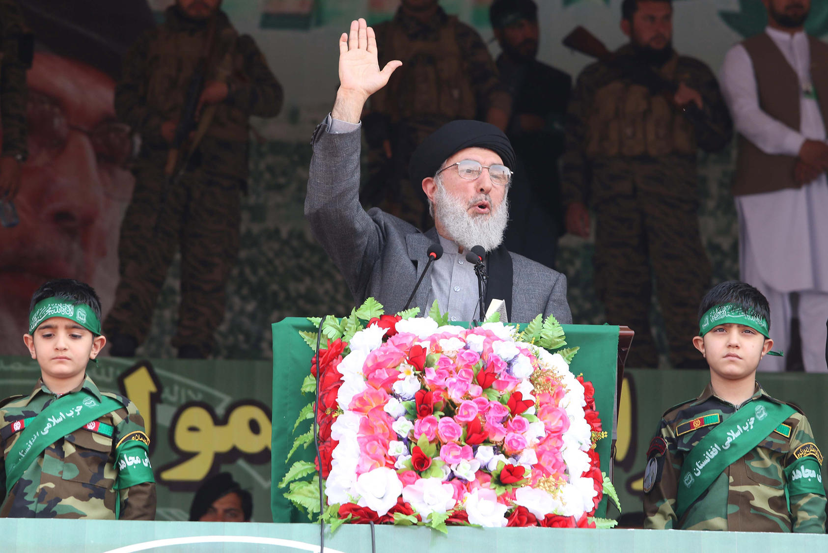 Gulbuddin Hekmatyar addresses supporters in Jalalabad, Afghanistan, in March 2018. (Photo by Ghulamullah Habibi/ EPA-EFE/ Shutterstock)