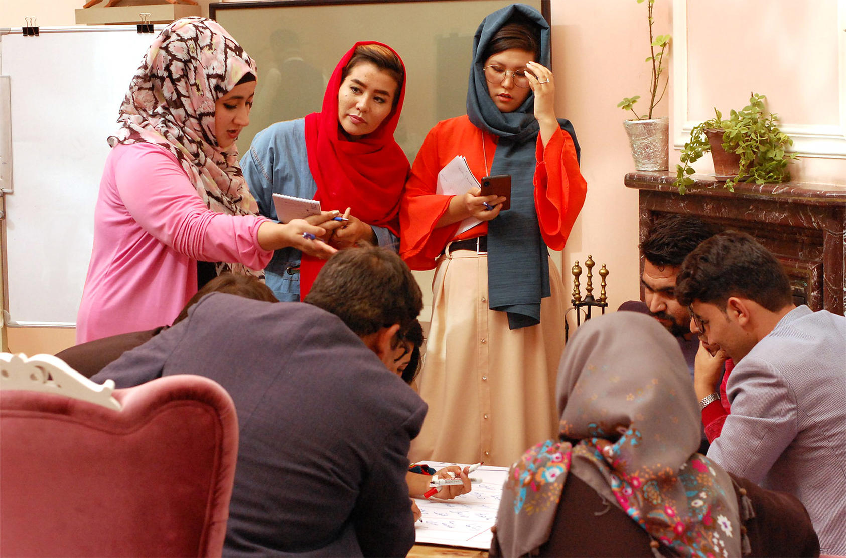 Afghans in the city of Mazar-i-Sharif discuss ways to build a national consensus on protecting women’s rights in peace talks with the Taliban. The dialogue was one of a series hosted by USIP to broaden roles of women and youth in the peace process.