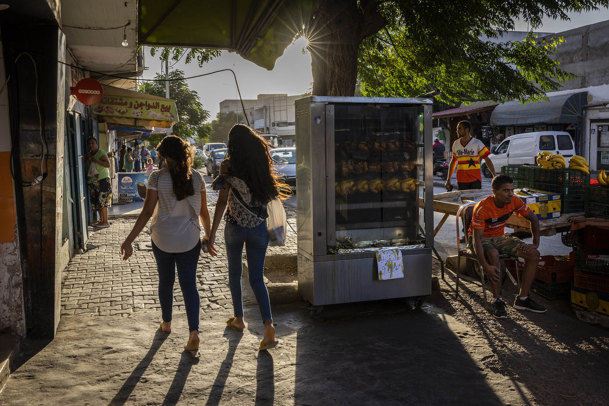 Pedestrians in the Tunisian capital of Tunis. September 30, 2021. (Ivor Prickett/The New York Times)