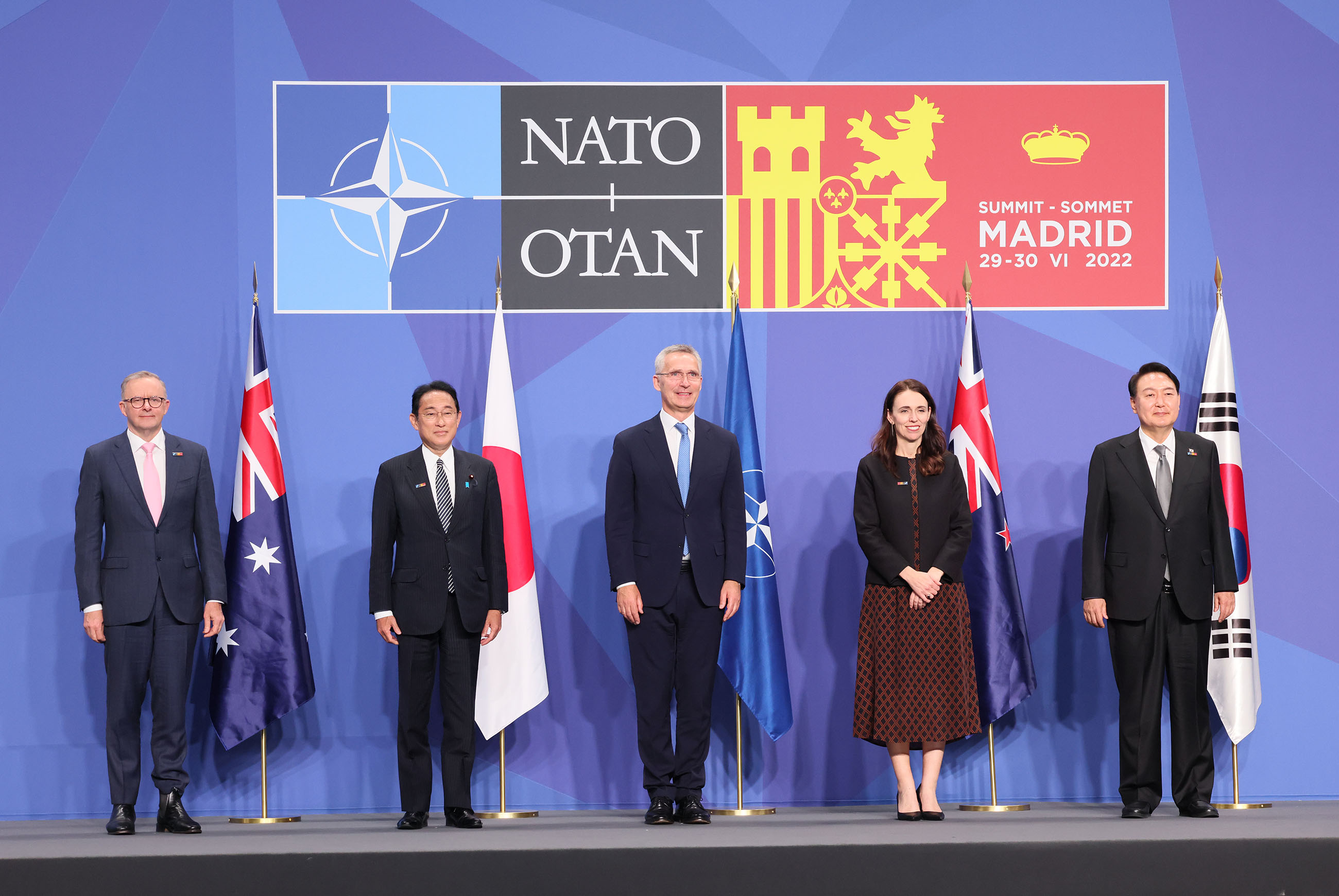 Pictured left to right: Australian Prime Minister Anthony Albanese, Japanese Prime Minister Kishida Fumio, NATO Secretary General Jens Stoltenberg, New Zealand Prime Minister Jacinda Ardern, and South Korean President Yoon Suk-yeol