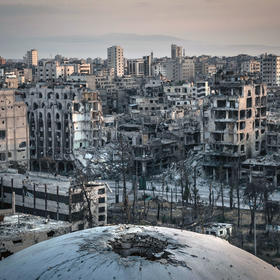 An overview of Homs, Syria, on June 15, 2014. With the grim realities of Russia’s invasion of Ukraine, many Syrians have watched with a horrifying sense of déjà vu and a deep foreboding about what lies ahead. (Sergey Ponomarev/The New York Times)