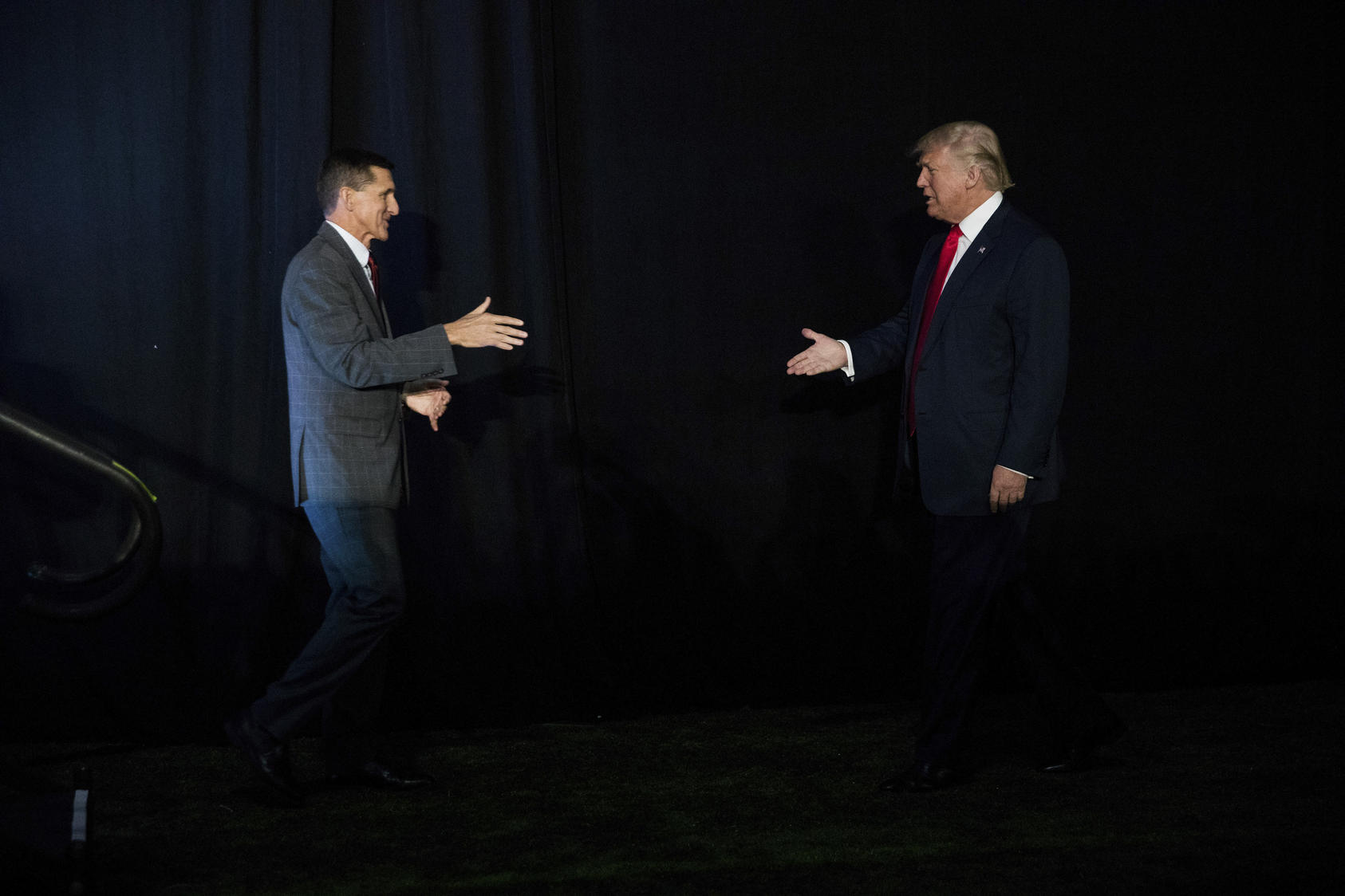  Lt. Gen. Michael Flynn introduces Donald Trump at a campaign event in Bedford, N.H., Sept. 29, 2016. Flynn -- Trump's pick for national security adviser -- had a brilliant military career, but turned out to be a catastrophic manager and is today regarded by foreign policy specialists from across the political spectrum as a kook, Nicholas Kristof writes. (Damon Winter/The New York Times)