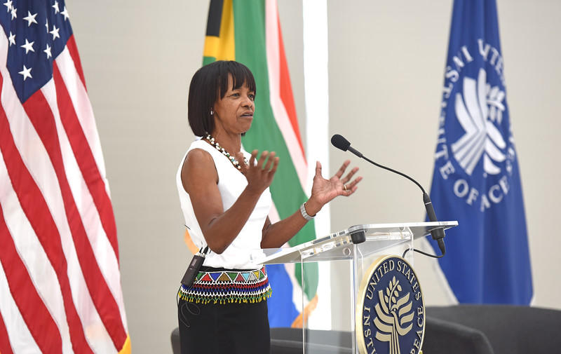 Ambassador Cheryl Carolus delivering the Inaugural Nelson Mandela lecture
