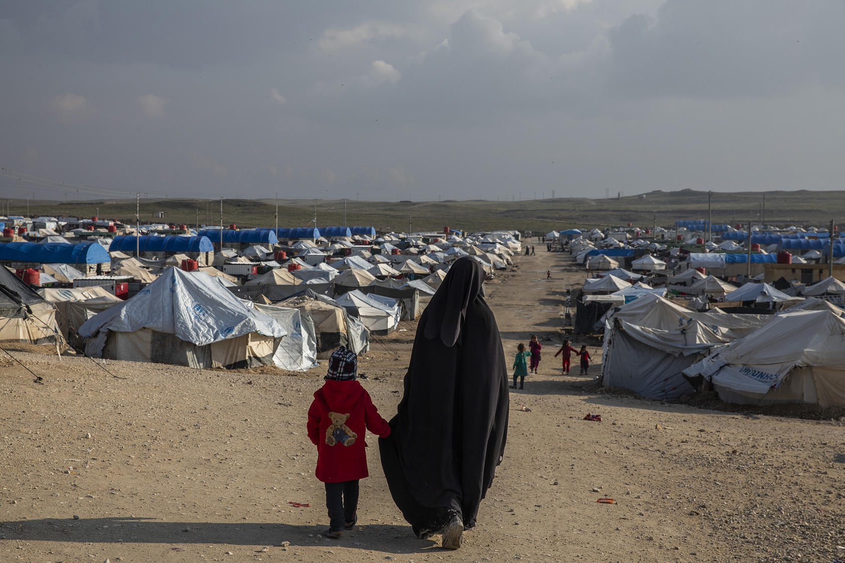 The Al-Hawl refugee camp in Syria, where many who have fled areas that were under control of ISIS are now kept, Feb. 17, 2019. Some countries want to strip ISIS volunteers of their citizenship. (Ivor Prickett/The New York Times)