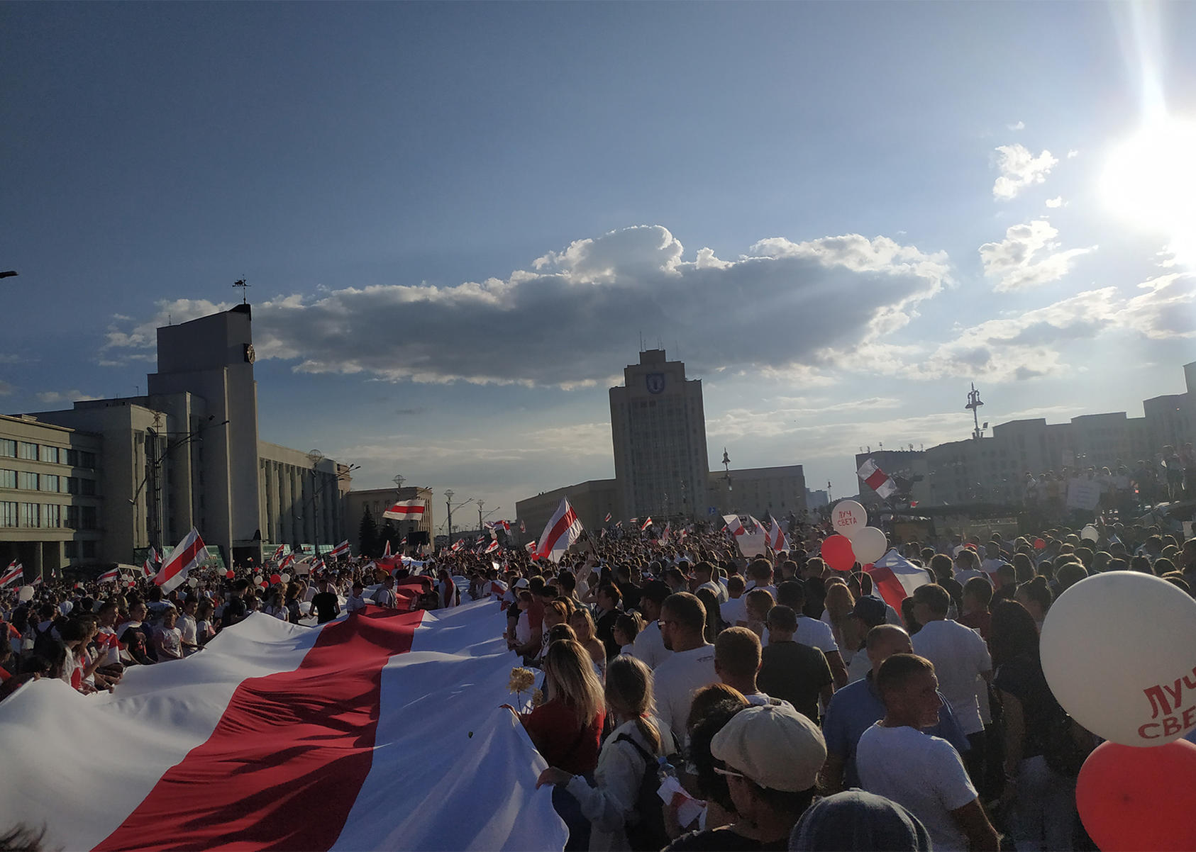 Protesters in Minsk call for a new election after the August 9 presidential vote was widely believed to be fraudulent. (Максим Шикунец/Wikimedia Commons)