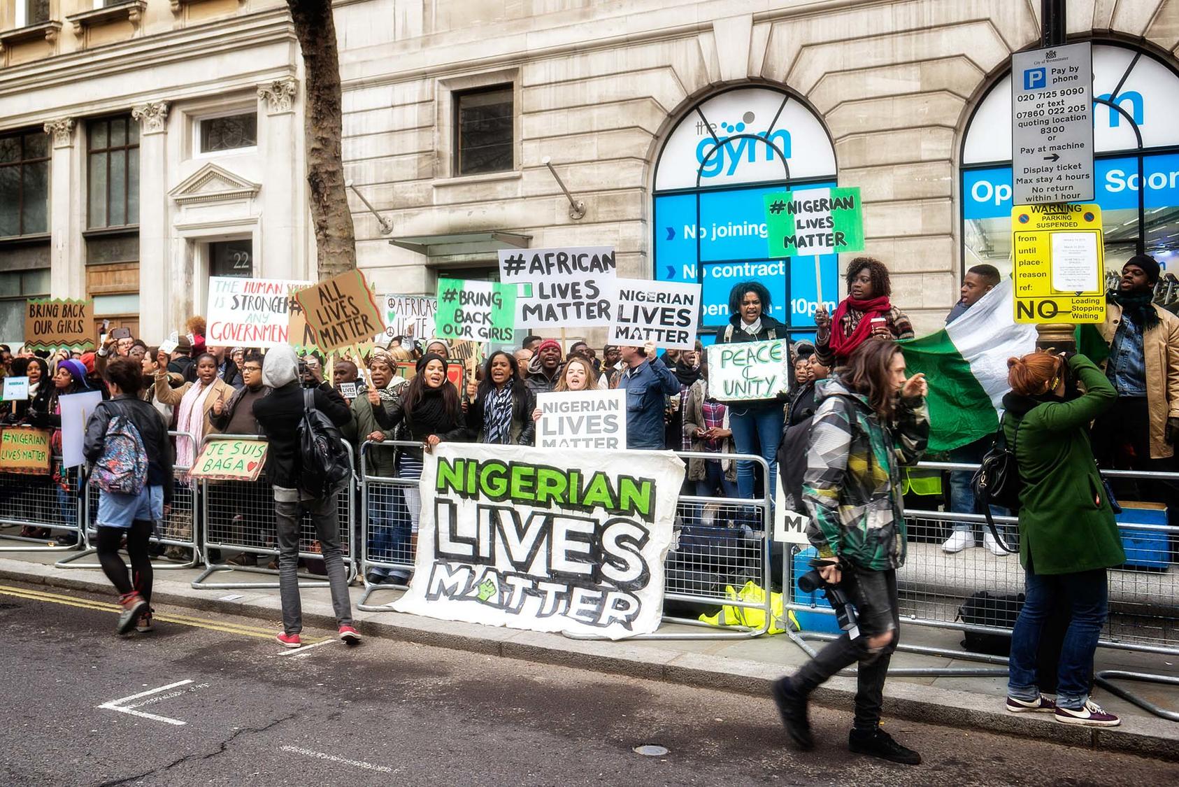Nigerian expatriates and Britons in London protest a mass kidnapping in Nigeria in 2015. Domestic and global pressures have led to Nigerian officials reportedly negotiating ransom payments that have fueled more abductions. (Garry Knight/CC License 2.0)