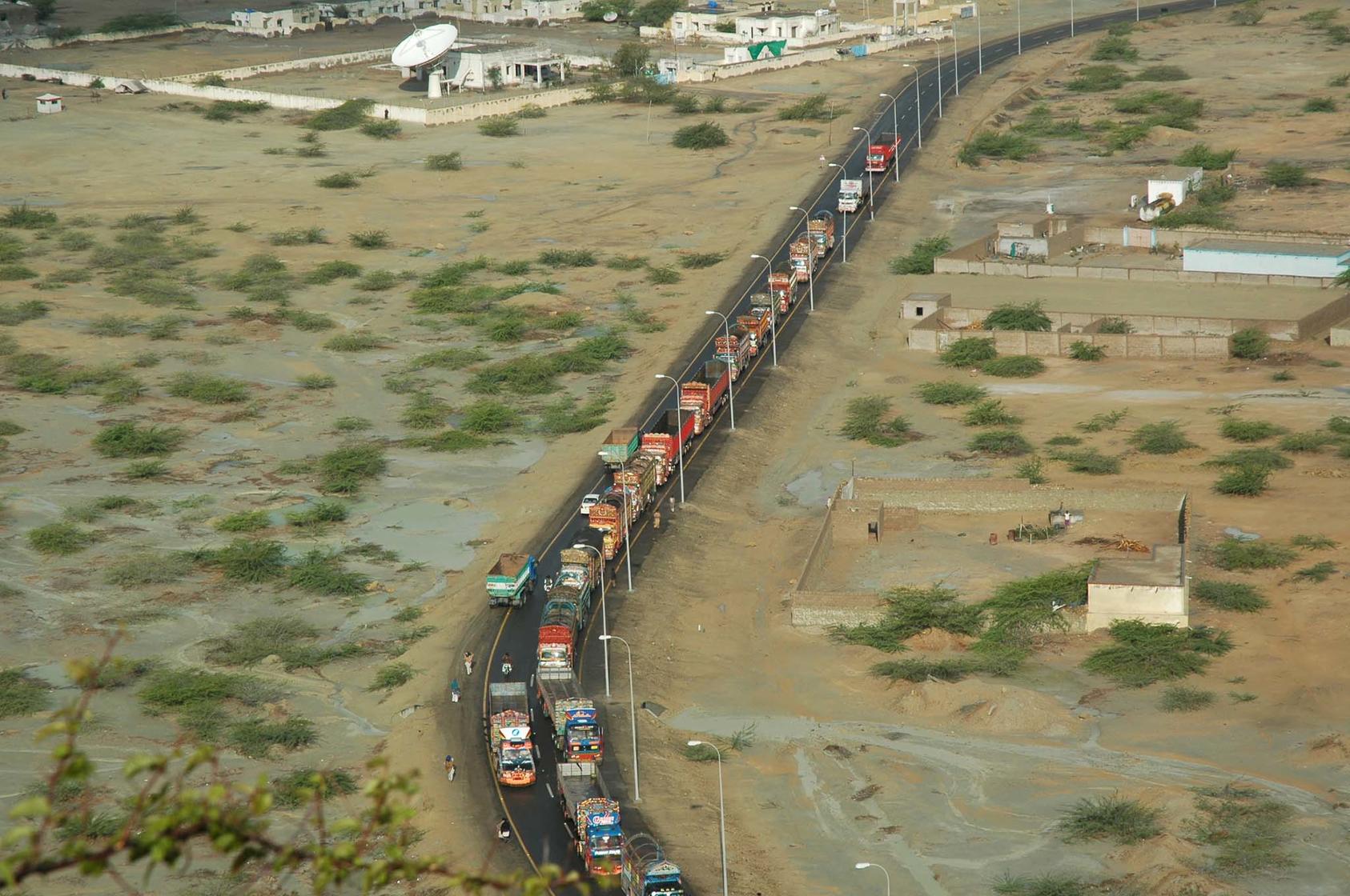 Traffic at the Gwadar Port in Pakistan, where CPEC first became operational when the first overland convoy from China arrived on Nov. 13, 2016. (CC License 4.0/Sadiqrizwan)