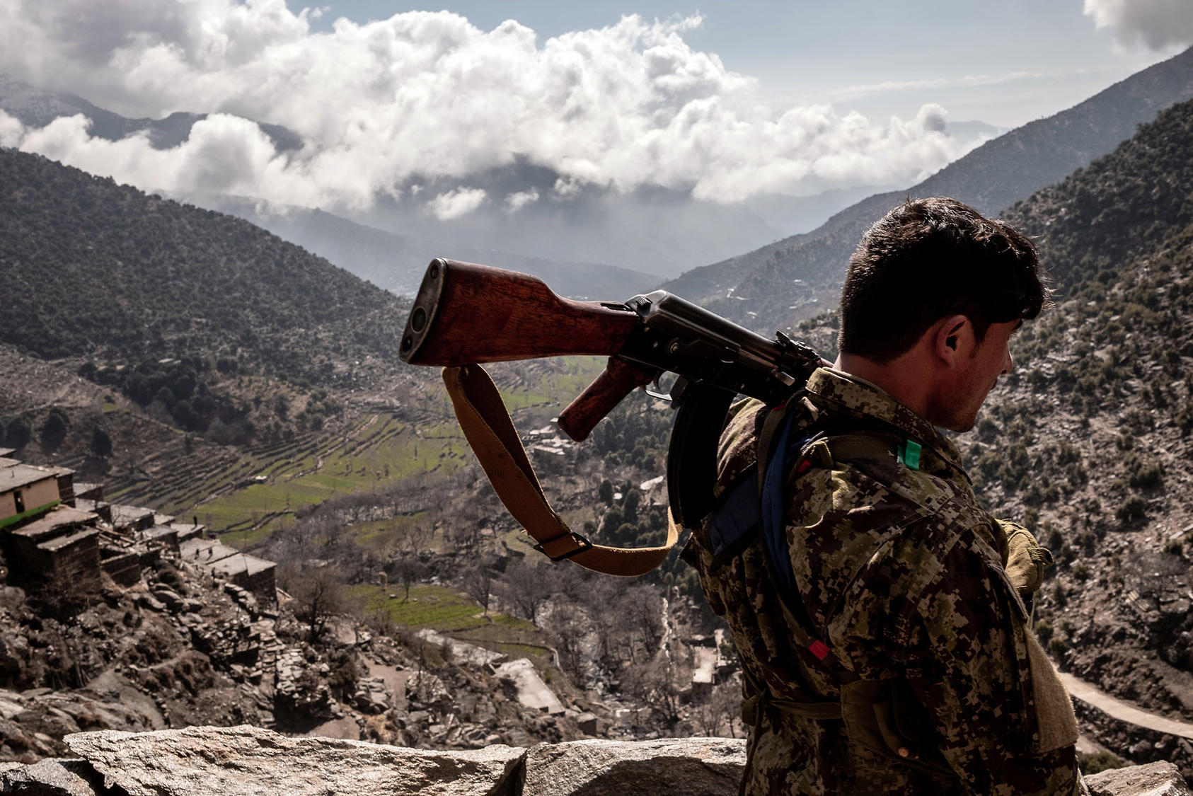 : A militiaman in Nangarhar Province in eastern Afghanistan, where the Islamic State has been active, on Feb. 15, 2019. (Jim Huylebroek/The New York Times)
