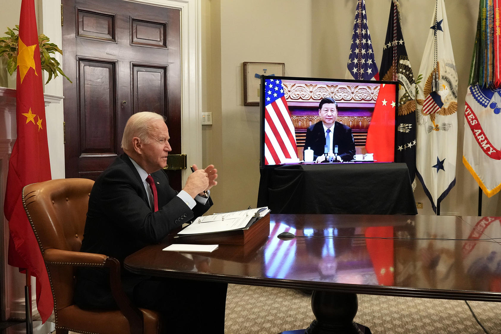 President Joe Biden meets virtually with President Xi Jinping of China, at the White House, Monday, Nov. 15, 2021. (Doug Mills/The New York Times)