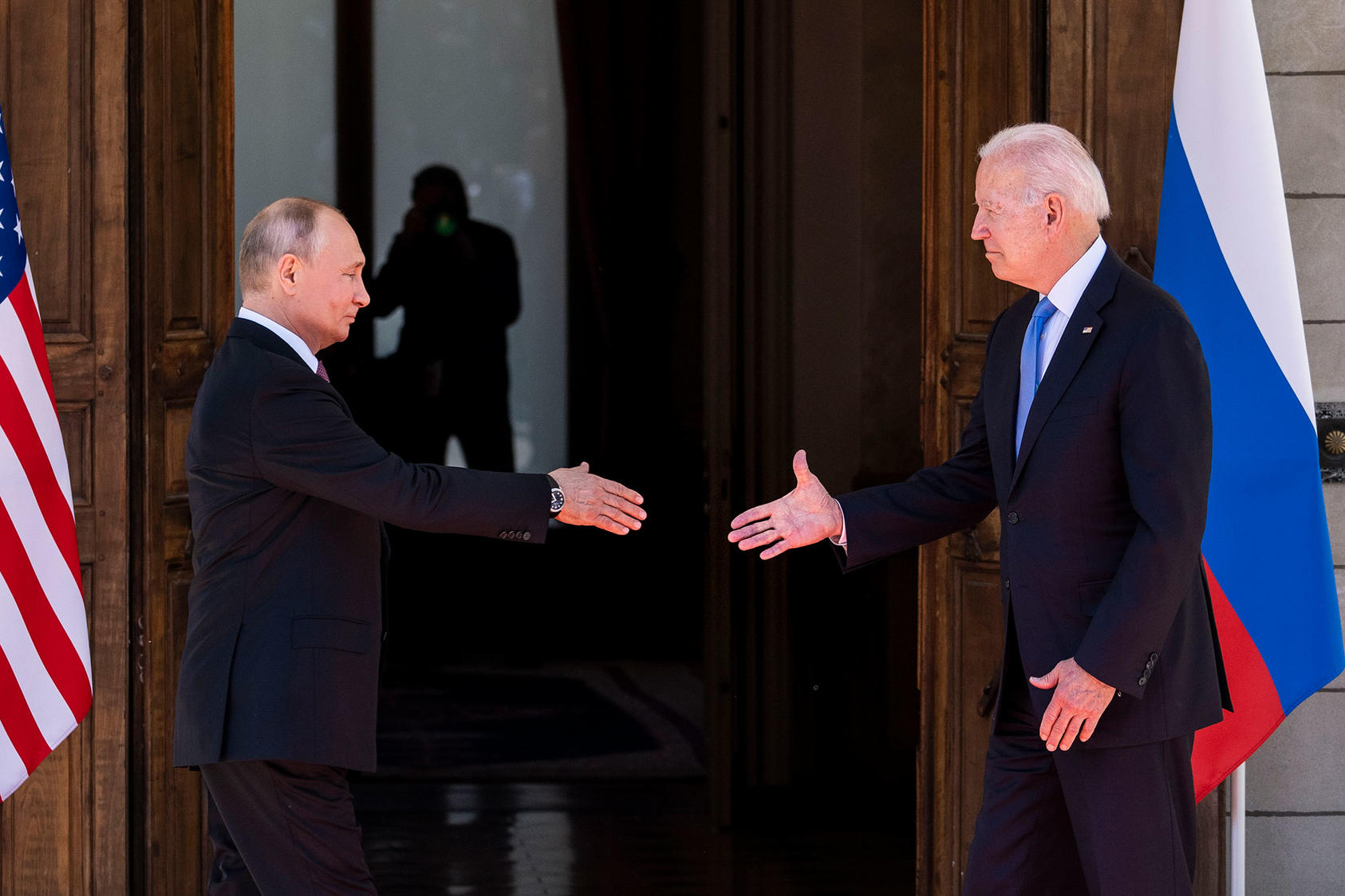 President Joe Biden greets President Vladimir Putin of Russia as they arrive for a meeting in Geneva, June 16, 2021. (Doug Mills/The New York Times)