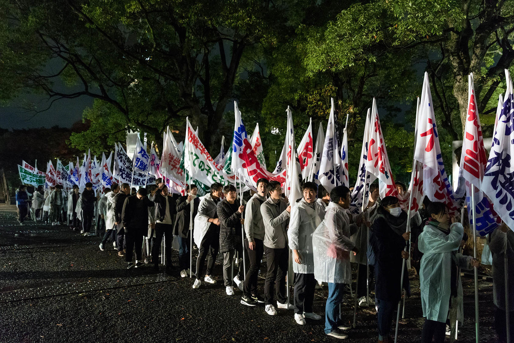 Members of the Korean diaspora protesting the Japanese government’s effort to defund their schools, in Tokyo in October 2017. (Jeremie Souteyrat/The New York Times)