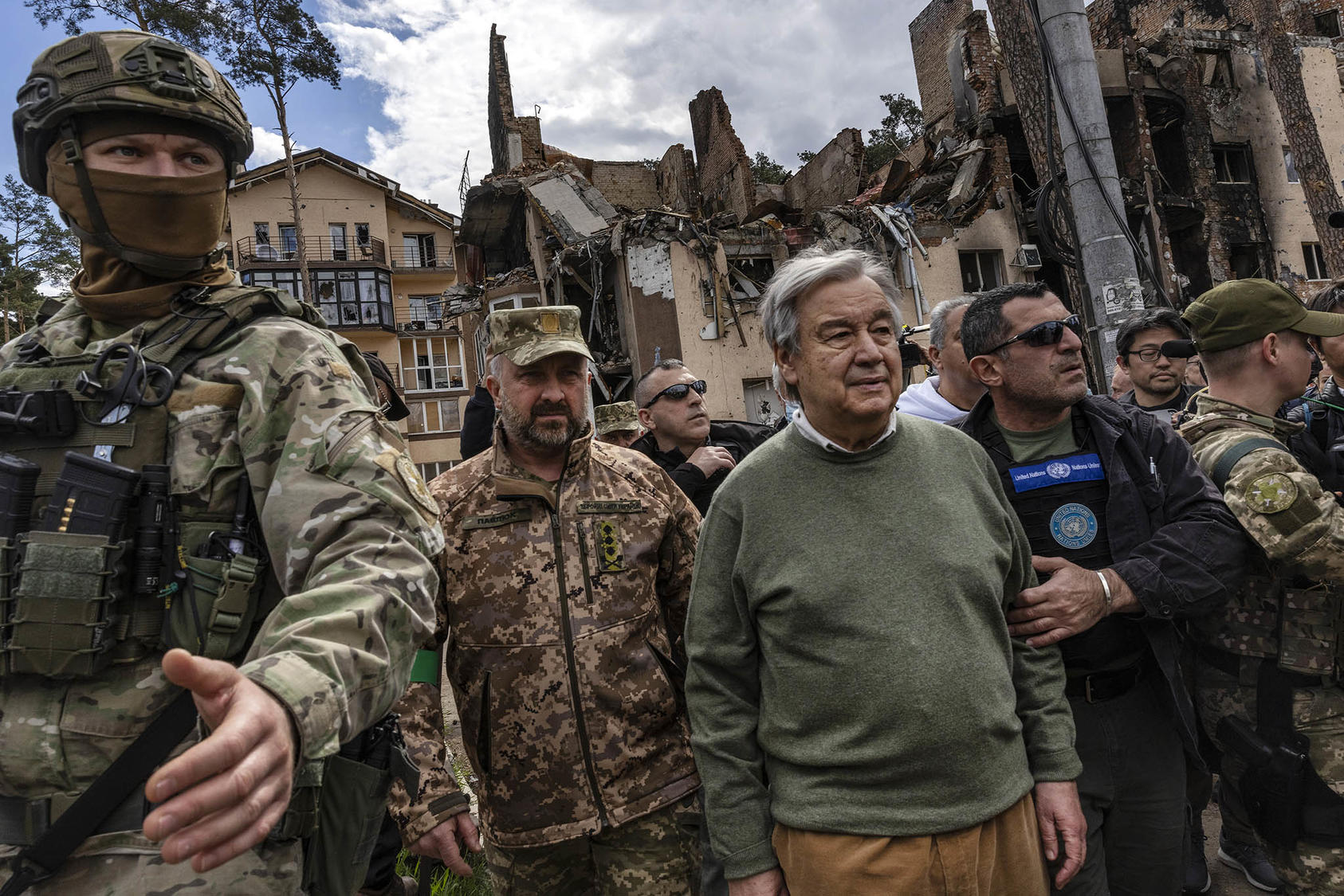 Antonio Guterres, the U.N. secretary general, visits a destroyed area of the city of Irpin, Ukraine, April 28, 2022. (David Guttenfelder/The New York Times)