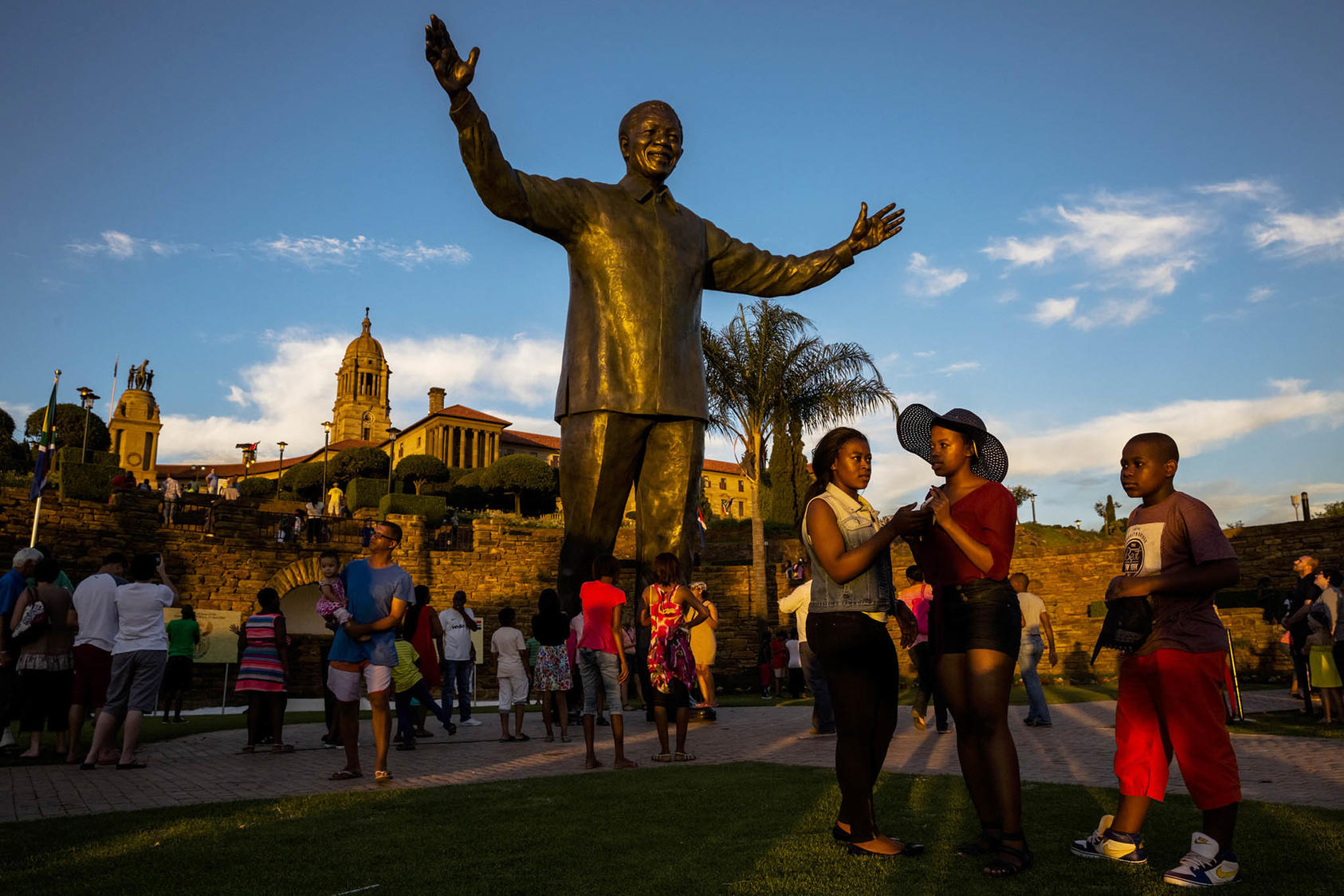 A statue of former President Nelson Mandela stands in South Africa’s executive capital, Pretoria. Mandela rejected the hatreds of the conflict into which he was born to lead his country toward peace and democracy. (Daniel Berehulak /The New York Times)