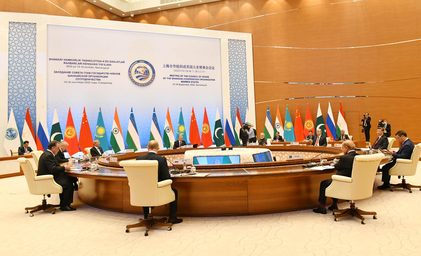 Heads of state from Shanghai Cooperation Organization member states meet in Samarkand, Uzbekistan. September 16, 2022. (India Ministry of External Affairs/Flickr)