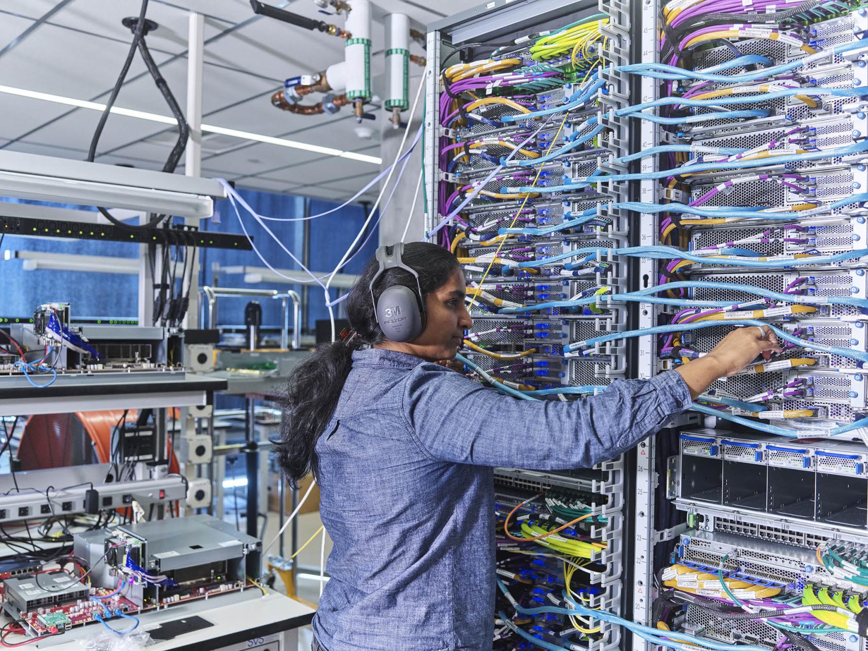 A Trainium 2 system at an Amazon facility in Austin, Texas, Nov. 25, 2024. Amazon and several start-ups are beginning to offer credible alternatives to Nvidia’s market-dominating AI chips. (Spencer Lowell/The New York Times)