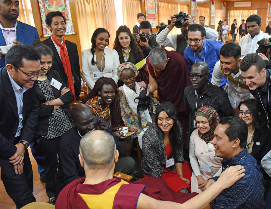 His Holiness the Dalai Lama with the Youth Leaders