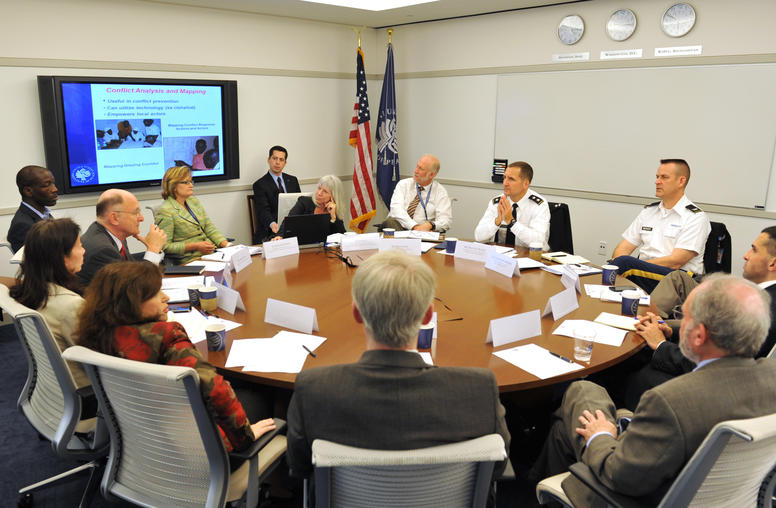 USIP Holds Briefing for U.S. Commander Deploying to Africa 