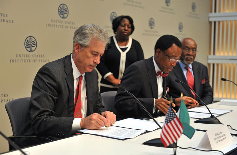 U.S., Nigeria Sign Communique on Bilateral Cooperation at USIP