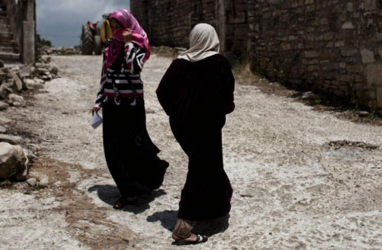 Syrian Women Struggle for Leadership Role in Conflict