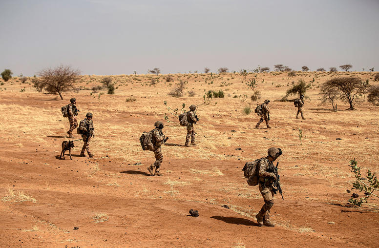 French Foreign Legion troops hunt fighters of the Islamic State in the Greater Sahara in northeastern Mali last year. As France reduces its military role, extremist violence could increase in Mali and the Sahel. (Finbarr O'Reilly/The New York Times)