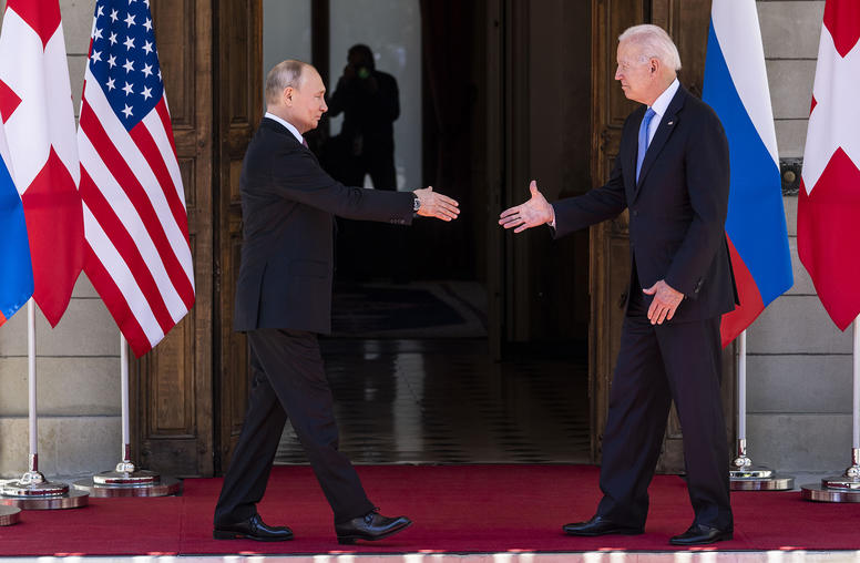 Despite Moscow’s Brinkmanship, U.S. and Russia Explore Deeper Relations