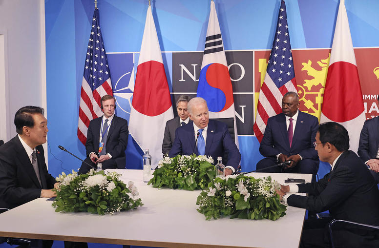 What to Expect from the Trilateral Summit with Japan and South Korea