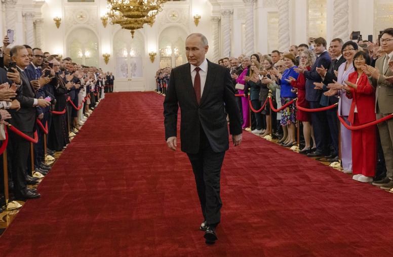 Putin Renews His Signal on Ukraine: Readiness for a Long War